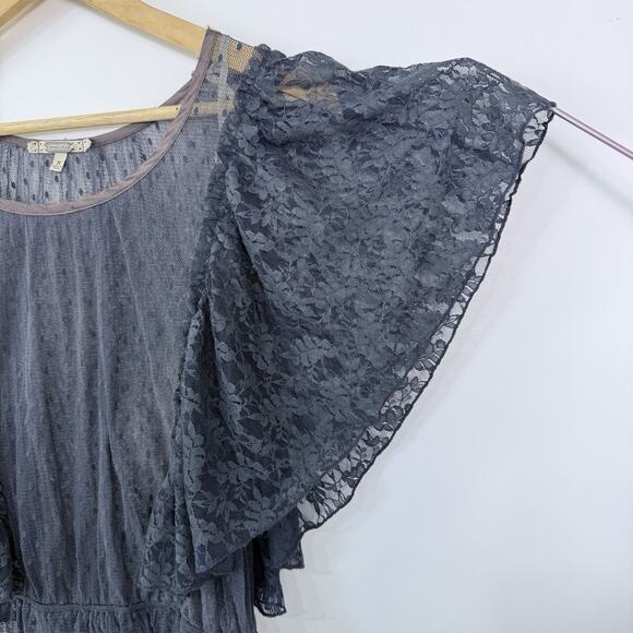 Gimmicks Sheer Lace Mesh‎ Top Size M Gray Flutter Sleeves Feminine Whimsigoth - Picture 4 of 9